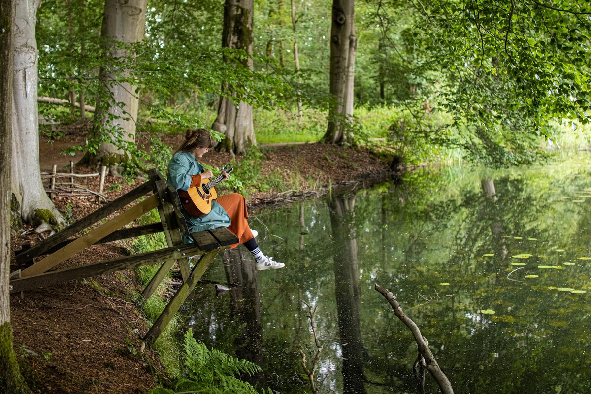 FRÉ — ISLE in the Woods